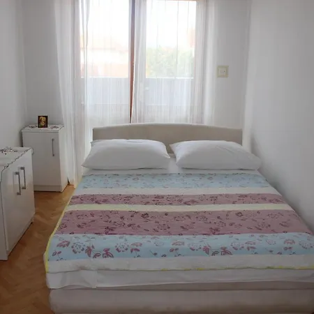 Ana Appartement *